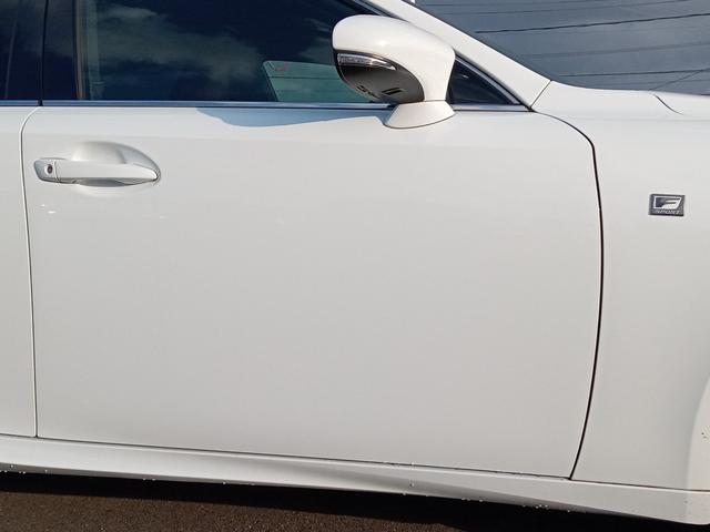 IS IS300 Fスポーツ サンルーフ/純正ナビ/フルセグTV/バックカメラ/衝突防止/前席シートヒーター・クーラー/前席パワーシート/D席シートメモリー/パドルシフト/ビルトインETC2.0/ドライブレコーダー(47枚目)