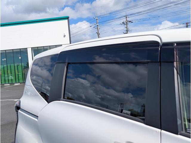 シエンタ ハイブリッドG 純正ナビ ☆CD DVD Bluetooth フルセグ AM FM☆純正12型フリップダウンモニター☆トヨタセーフティセンス☆プリクラッシュセーフティシステム☆レーンディパーチャーアラート(50枚目)