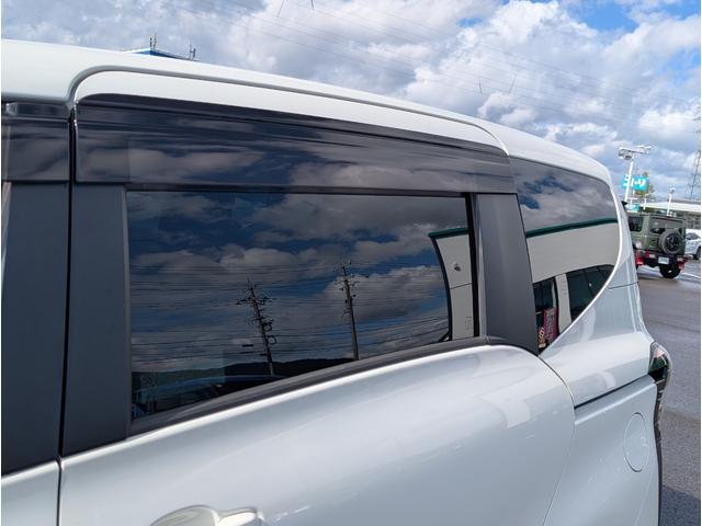 シエンタ ハイブリッドG 純正ナビ ☆CD DVD Bluetooth フルセグ AM FM☆純正12型フリップダウンモニター☆トヨタセーフティセンス☆プリクラッシュセーフティシステム☆レーンディパーチャーアラート(57枚目)