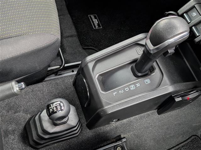 ジムニーシエラ JC ワンオーナー/Panasonic製ナビ(BT/フルセグ/CD/DVD)/Bモニター/クルコン/衝突軽減/レーンキープ/ダウンヒルアシスト/4WD/ルーフキャリア/背面タイヤ/純正AW/ETC/ドラレコ(29枚目)