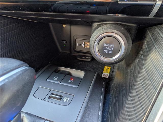 ハリアー Z レザーパッケージ JBL/純正12.3インチディスプレイオーディオ(フルセグ/BT/Miracast)/全方位/クリアランスソナー/クルコン/Safety Sense/BSM/電動リアゲート/黒革/パワーシート/ETC(31枚目)