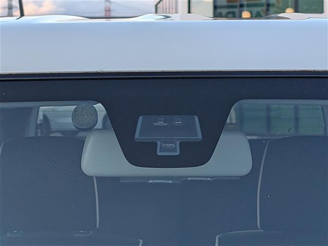 ハスラー G 社外SDナビTV(フルセグTV/Bluetooth/CD/DVD)/Bモニター/4WD/衝突軽減/アイドリング/ダウンヒルアシスト/グリップコントロール/ベンチシート/シートヒーター/ETC/社外AW(7枚目)