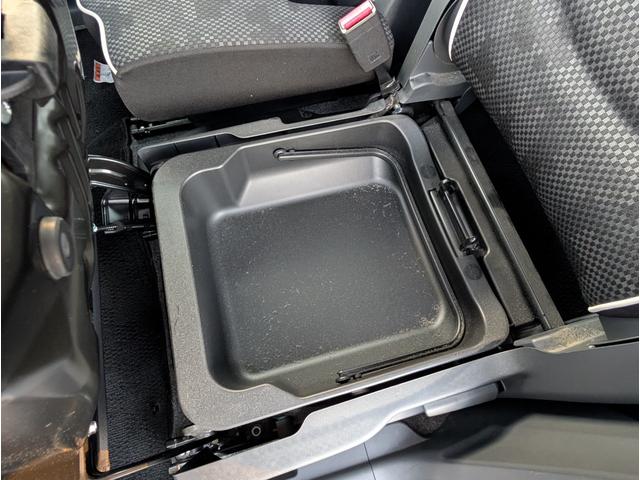 ハスラー G 社外SDナビTV(フルセグTV/Bluetooth/CD/DVD)/Bモニター/4WD/衝突軽減/アイドリング/ダウンヒルアシスト/グリップコントロール/ベンチシート/シートヒーター/ETC/社外AW(30枚目)