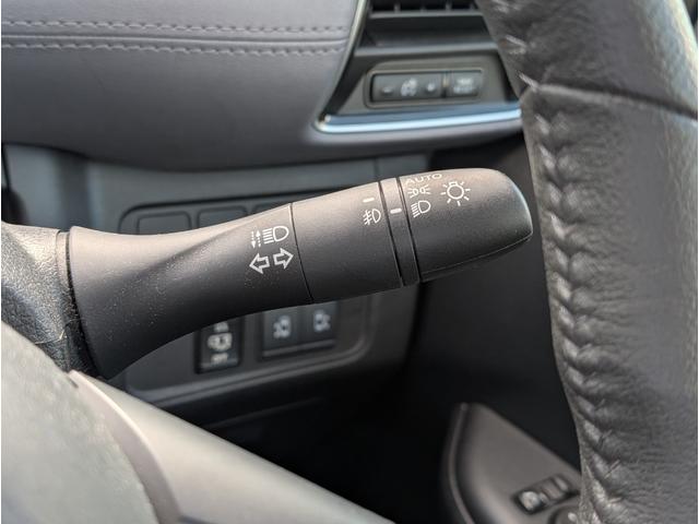 セレナ ハイウェイスターV 社外ナビTV(TV/BT/CD/DVD)/社外11.6インチ後席モニター/全方位/プロパイロット/エマージェンシーブレーキ/クルコン/アイドリング/両側電動/3列シート/純正AW/ETC2.0(25枚目)