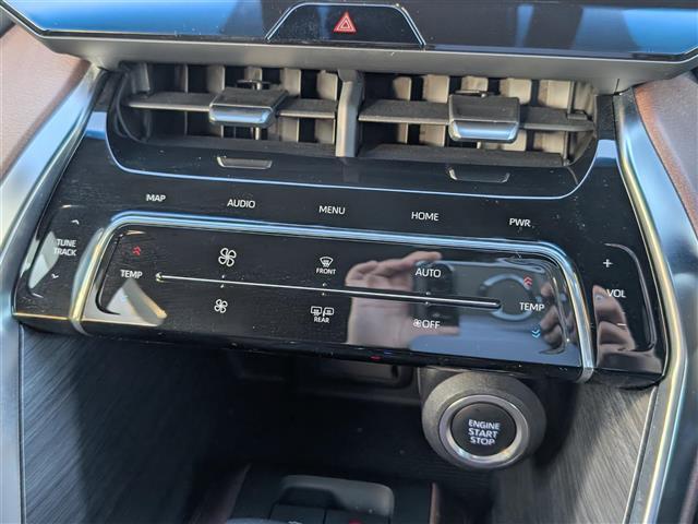 ハリアー Z レザーパッケージ 純正ディスプレイオーディオ/AM/FM/フルセグ/BT/USB/AUX/Miracast/全方位カメラ/JBLプレミアムサウンドシステム/トヨタセーフティセンス/BSM(30枚目)