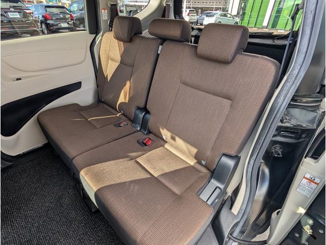 シエンタ ハイブリッドG 純正SDナビ/AM/FM/フルセグ/BT/バックカメラ/両側パワースライドドア/衝突被害軽減システム/アイドリングストップ/レーンキープアシスト/横滑り防止装置/盗難防止装置(34枚目)