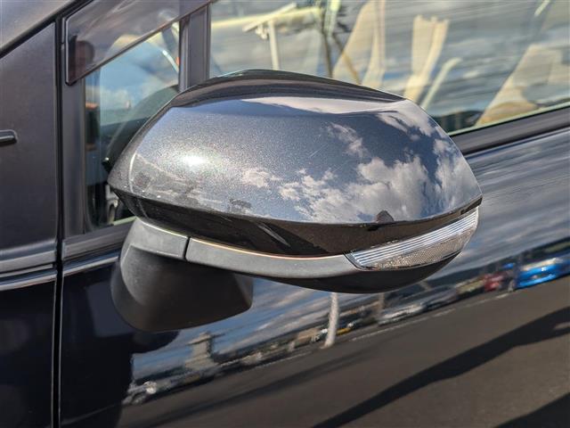 シエンタ ハイブリッドG 純正SDナビ/AM/FM/フルセグ/BT/バックカメラ/両側パワースライドドア/衝突被害軽減システム/アイドリングストップ/レーンキープアシスト/横滑り防止装置/盗難防止装置(45枚目)