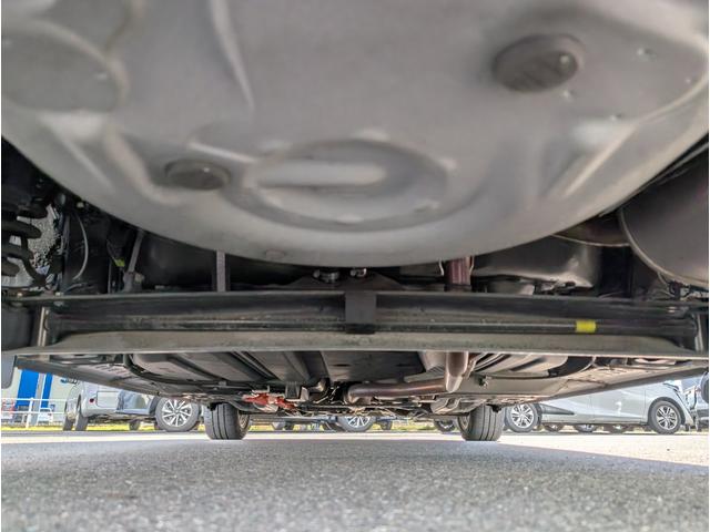 シエンタ ハイブリッドG 純正SDナビ/AM/FM/フルセグ/BT/バックカメラ/両側パワースライドドア/衝突被害軽減システム/アイドリングストップ/レーンキープアシスト/横滑り防止装置/盗難防止装置(64枚目)