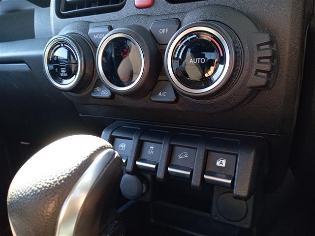 ジムニー XC 4WD/純正メモリナビ/AM/FM/フルセグ/BT/USB/AUX/iPod/衝突被害軽減システム/クルーズコントロール/レーンキープアシスト/横滑り防止装置/盗難防止装置/前方ドラレコ(5枚目)