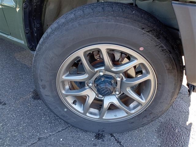 ジムニー XC 4WD/純正メモリナビ/AM/FM/フルセグ/BT/USB/AUX/iPod/衝突被害軽減システム/クルーズコントロール/レーンキープアシスト/横滑り防止装置/盗難防止装置/前方ドラレコ(12枚目)