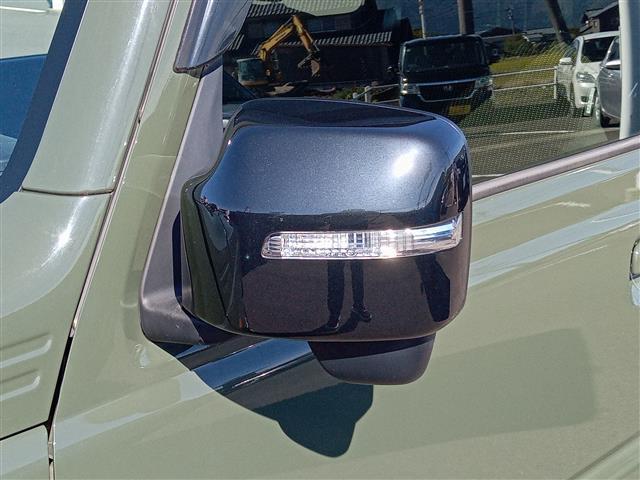 ジムニー XC 4WD/純正メモリナビ/AM/FM/フルセグ/BT/USB/AUX/iPod/衝突被害軽減システム/クルーズコントロール/レーンキープアシスト/横滑り防止装置/盗難防止装置/前方ドラレコ(33枚目)