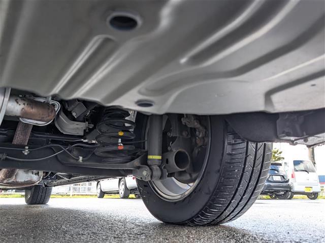 セレナ ハイウェイスターV 純正10インチナビ/AM/FM/フルセグ/BT/CD/DVD/全方位カメラ/両側パワースライドドア/11インチフリップダウンモニター/プロパイロット/踏み間違い衝突防止アシスト(41枚目)