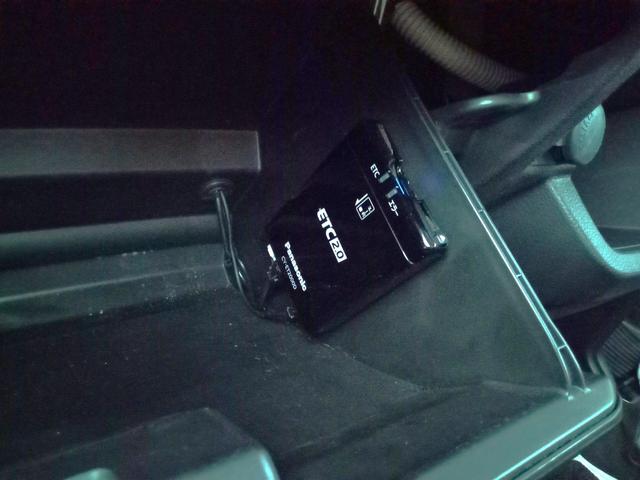 最新ナビ（フルセグ・ワンセグ・ＤＶＤ再生）もご案内しております。カロッツェリア・アルパイン・イクリプスのカーナビを取扱しており、バックカメラ・後席モニター（フリップダウンモニター）の取付も可能です。