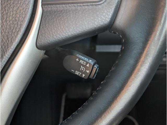 ヴォクシー ZS 煌III 純正SDナビ/AM/FM/ワンセグ/BT/CD/AUX/バックカメラ/両側パワースライドドア/トヨタセーフティセンス/クルーズコントロール/前後コーナーセンサー/レーンキープアシスト(26枚目)