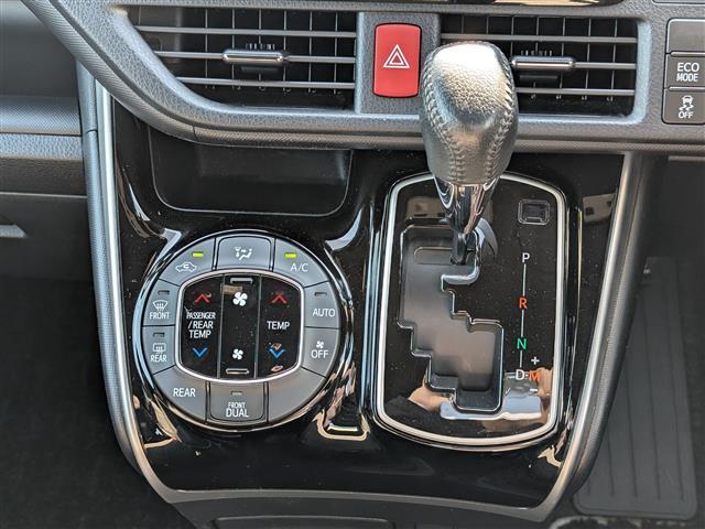 ヴォクシー ZS 煌III 純正SDナビ/AM/FM/ワンセグ/BT/CD/AUX/バックカメラ/両側パワースライドドア/トヨタセーフティセンス/クルーズコントロール/前後コーナーセンサー/レーンキープアシスト(30枚目)