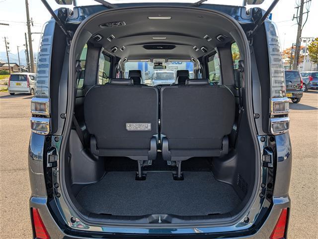 ヴォクシー ZS 煌III 純正SDナビ/AM/FM/ワンセグ/BT/CD/AUX/バックカメラ/両側パワースライドドア/トヨタセーフティセンス/クルーズコントロール/前後コーナーセンサー/レーンキープアシスト(37枚目)