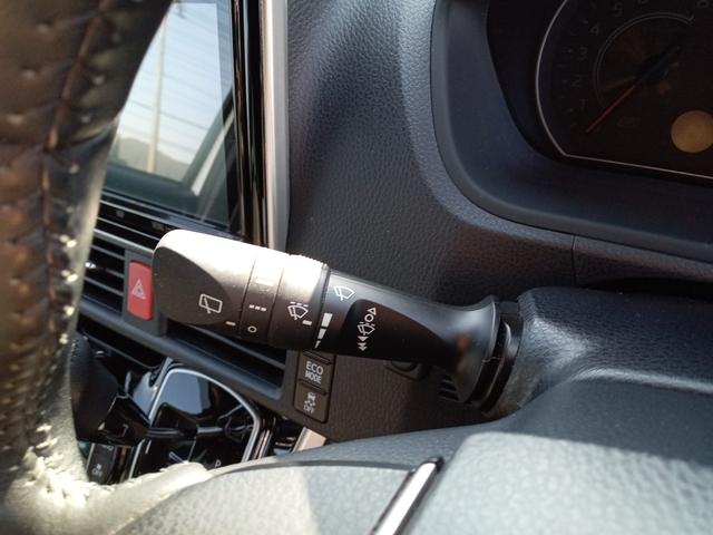 ヴォクシー ＺＳ　煌ＩＩ　純正９型ナビ／純正１２型後部モニター／フルセグ／Ｂｌｕｅｔｏｏｔｈ／バックカメラ／両側パワースライドドア／衝突防止／先行車発進告知／パーキングサポートブレーキ／クリアランスソナー／レーンキープアシスト（23枚目）