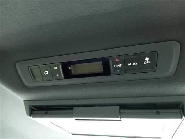 ヴォクシー ＺＳ　煌ＩＩ　純正９型ナビ／純正１２型後部モニター／フルセグ／Ｂｌｕｅｔｏｏｔｈ／バックカメラ／両側パワースライドドア／衝突防止／先行車発進告知／パーキングサポートブレーキ／クリアランスソナー／レーンキープアシスト（33枚目）