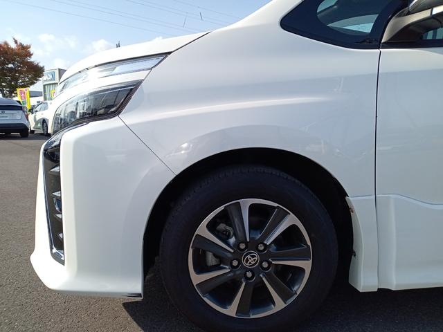ヴォクシー ＺＳ　煌ＩＩ　純正９型ナビ／純正１２型後部モニター／フルセグ／Ｂｌｕｅｔｏｏｔｈ／バックカメラ／両側パワースライドドア／衝突防止／先行車発進告知／パーキングサポートブレーキ／クリアランスソナー／レーンキープアシスト（53枚目）