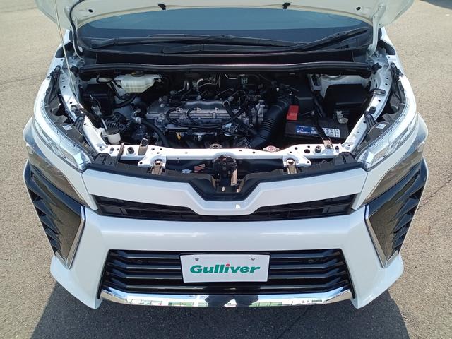 ヴォクシー ＺＳ　煌ＩＩ　純正９型ナビ／純正１２型後部モニター／フルセグ／Ｂｌｕｅｔｏｏｔｈ／バックカメラ／両側パワースライドドア／衝突防止／先行車発進告知／パーキングサポートブレーキ／クリアランスソナー／レーンキープアシスト（61枚目）