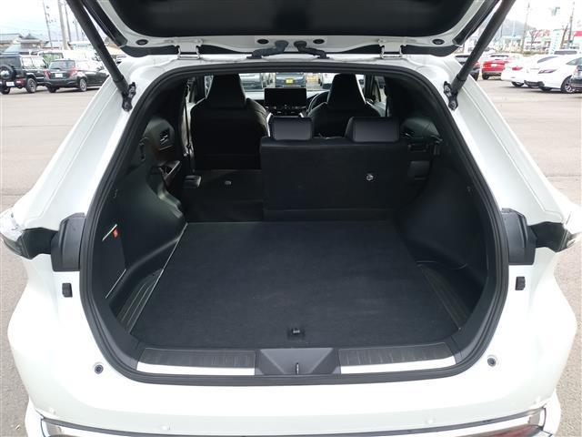 ハリアー Ｚ　レザーパッケージ　４ＷＤ／ガラスルーフ／純正１２．３型ナビ／フルセグ／Ｂｌｕｅｔｏｏｔｈ／全方位カメラ／ＪＢＬサウンド／衝突防止／置くだけ充電／デジタルインナーミラー／ＥＴＣ２．０／電動リアゲート／前席パワーシート（38枚目）