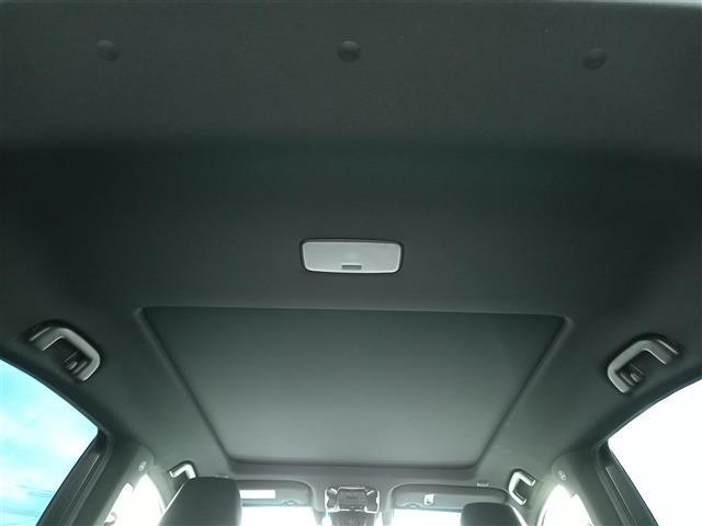 ハリアー Ｚ　レザーパッケージ　４ＷＤ／ガラスルーフ／純正１２．３型ナビ／フルセグ／Ｂｌｕｅｔｏｏｔｈ／全方位カメラ／ＪＢＬサウンド／衝突防止／置くだけ充電／デジタルインナーミラー／ＥＴＣ２．０／電動リアゲート／前席パワーシート（39枚目）