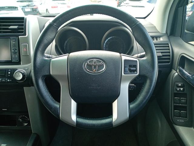 ランドクルーザープラド ＴＸ　Ｌパッケージ　４ＷＤ／純正ＳＤナビ／バックカメラ／横滑り防止装置／マルチテレインセレクト／クルーズコントロール／前席パワーシート／前席シートヒーター／ＥＴＣ／純正フロアマット／電動格納サードシート（26枚目）