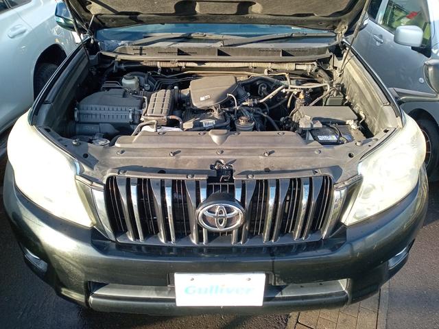 ランドクルーザープラド ＴＸ　Ｌパッケージ　４ＷＤ／純正ＳＤナビ／バックカメラ／横滑り防止装置／マルチテレインセレクト／クルーズコントロール／前席パワーシート／前席シートヒーター／ＥＴＣ／純正フロアマット／電動格納サードシート（62枚目）