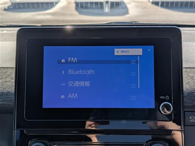 シエンタ ハイブリッドＺ　純正ディスプレイオーディオ／ＡＭ／ＦＭ／ＢＴ／ＵＳＢ／Ｍｉｒａｃａｓｔ／全方位カメラ／両側パワースライドドア／全車速追従機能付クルーズコントロール／前後コーナーセンサー／ＢＳＭ・ＰＤＡ（5枚目）