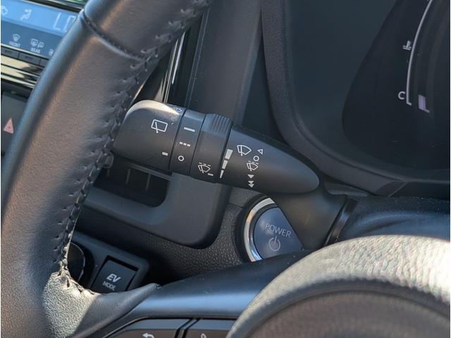 シエンタ ハイブリッドＺ　純正ディスプレイオーディオ／ＡＭ／ＦＭ／ＢＴ／ＵＳＢ／Ｍｉｒａｃａｓｔ／全方位カメラ／両側パワースライドドア／全車速追従機能付クルーズコントロール／前後コーナーセンサー／ＢＳＭ・ＰＤＡ（23枚目）