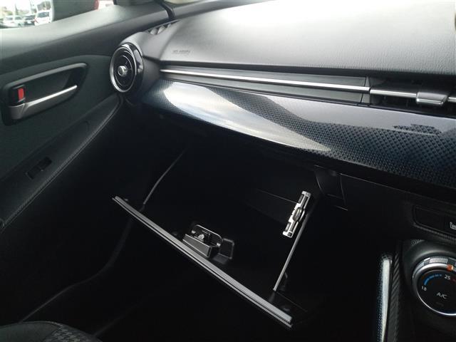 デミオ 13S 純正7インチナビ Bluetooth レーダー ドライブレコーダー スマートキー プッシュスタート ETC シートヒーター LEDヘッドライト オートライト コーナーセンサー 社外AW15インチ(25枚目)