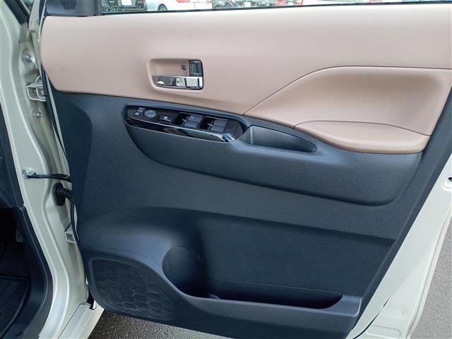 ルークス ハイウェイスター X 純正9インチディーラーオプションナビ/AM/FM/フルセグ/BT/CD/DVD/全方位カメラ/両側パワースライドドア/衝突被害軽減システム/前後コーナーセンサー/レーンキープアシスト(17枚目)