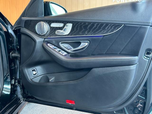 Cクラス C43 4マチック レーダーセーフティPKG パノラミックスライディングルーフ HUD Burmester 純正ナビ TV バックカメラ 黒革シートヒーター パワーシート マルチビームLED 19インチAW キーレスゴー(56枚目)