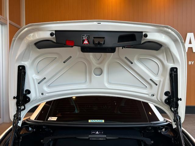 SLC SLC43 レーダーセーフティPKG マジックスカイコントロール harman/kardon 純正ナビ TV バックカメラ 黒革 シートヒーター エアスカーフ パワーシート 18インチAW キーレスゴー ドラレコ(58枚目)