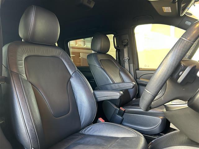 Vクラス V200(7枚目)