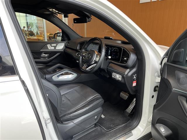 GLE GLE400d 4マチックスポーツ パノラミックスライディングルーフ レーダーセーフティPKG HUD Burmester MBUX全方位カメラ 黒革 エアシート シートヒーター パワーシート LEDライト 20インチAW ワンオーナー(6枚目)