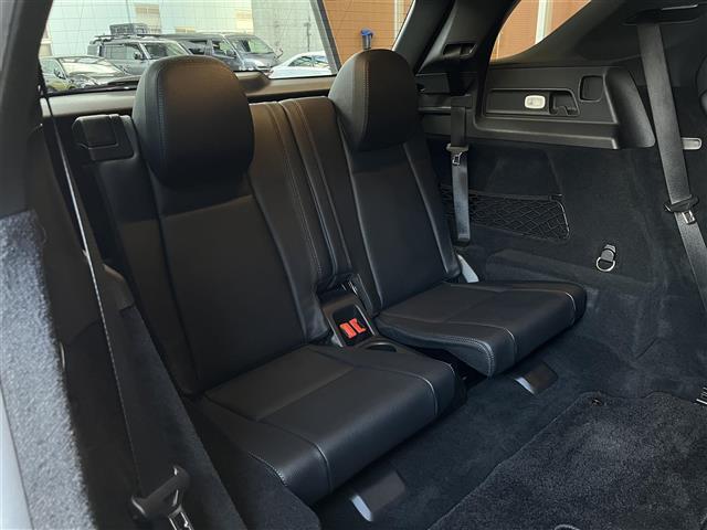 GLE GLE400d 4マチックスポーツ パノラミックスライディングルーフ レーダーセーフティPKG HUD Burmester MBUX全方位カメラ 黒革 エアシート シートヒーター パワーシート LEDライト 20インチAW ワンオーナー(11枚目)