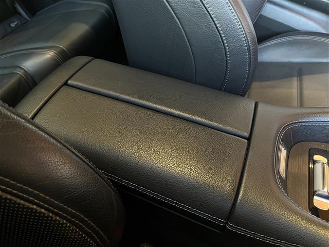 GLE GLE400d 4マチックスポーツ パノラミックスライディングルーフ レーダーセーフティPKG HUD Burmester MBUX全方位カメラ 黒革 エアシート シートヒーター パワーシート LEDライト 20インチAW ワンオーナー(25枚目)