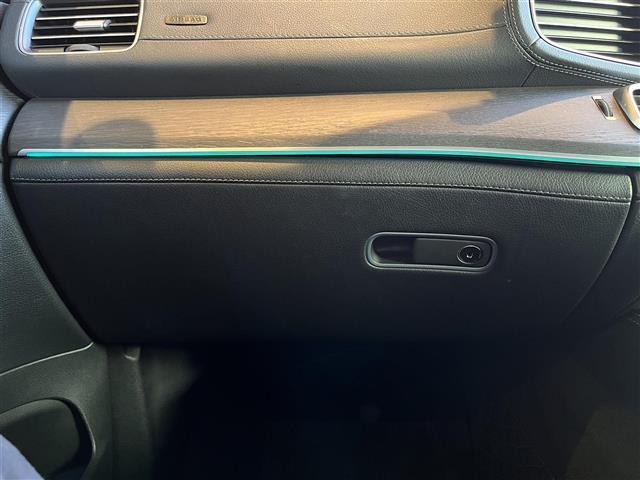 GLE GLE400d 4マチックスポーツ パノラミックスライディングルーフ レーダーセーフティPKG HUD Burmester MBUX全方位カメラ 黒革 エアシート シートヒーター パワーシート LEDライト 20インチAW ワンオーナー(45枚目)