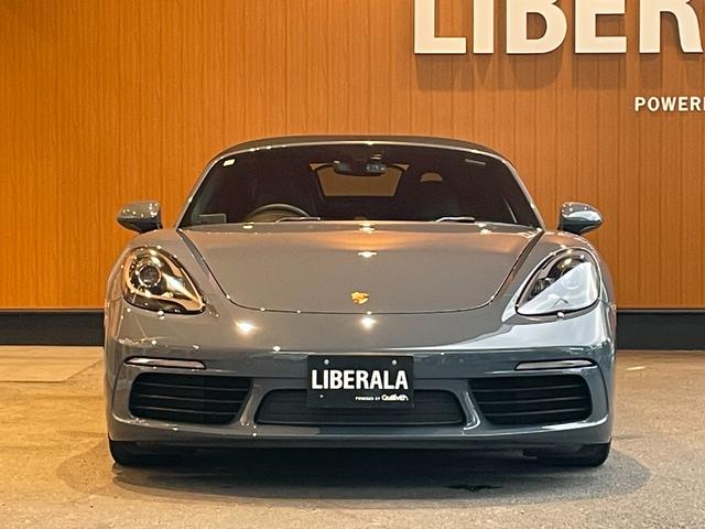 ７１８ボクスター ７１８ボクスターＳ　スポーツクロノＰＫＧ　ＰＡＳＭ　ＢＯＳＥ　純正ナビ　バックカメラ　黒革　シートヒーター　キセノンヘッドライト　オートライト　１９インチＡＷ　センターカラークレスト　スポーツテールパイプ　オートエアコン（57枚目）