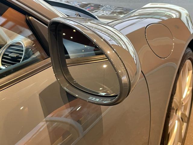 ７１８ボクスター ７１８ボクスターＳ　スポーツクロノＰＫＧ　ＰＡＳＭ　ＢＯＳＥ　純正ナビ　バックカメラ　黒革　シートヒーター　キセノンヘッドライト　オートライト　１９インチＡＷ　センターカラークレスト　スポーツテールパイプ　オートエアコン（72枚目）