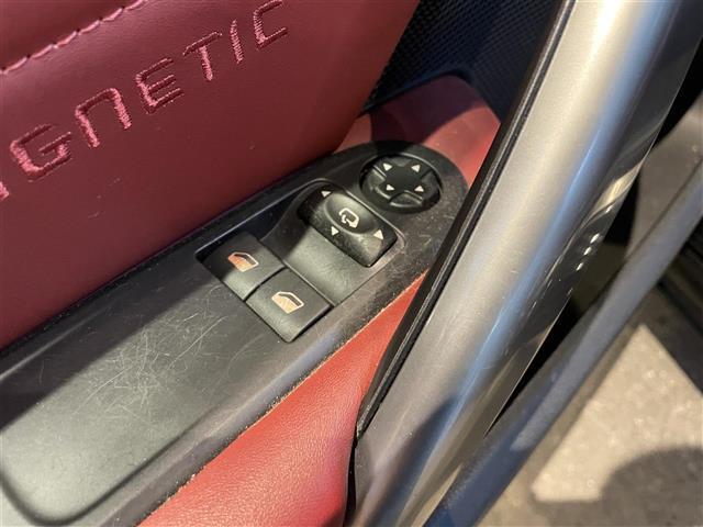 RCZ マグネティック 20台限定車 社外ナビ TV バックカメラ 赤革 シートヒーター メモリ機能付パワーシート キセノンライト オートライト 19インチAW クルーズコントロール デジタルインナーミラー型ドラレコ ETC(28枚目)