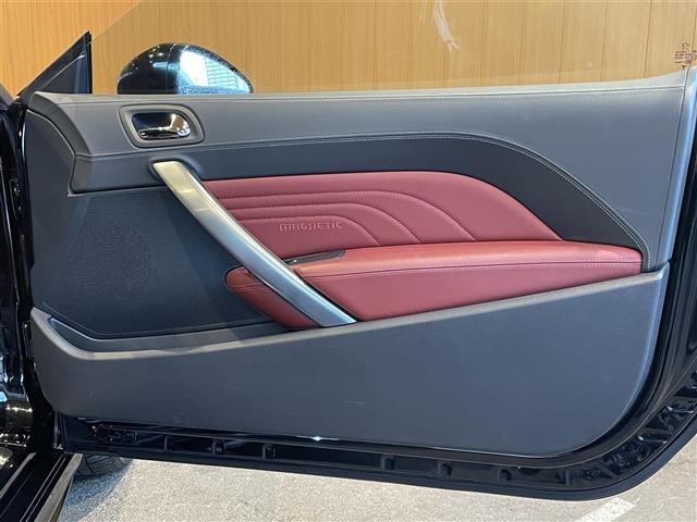 RCZ マグネティック 20台限定車 社外ナビ TV バックカメラ 赤革 シートヒーター メモリ機能付パワーシート キセノンライト オートライト 19インチAW クルーズコントロール デジタルインナーミラー型ドラレコ ETC(44枚目)