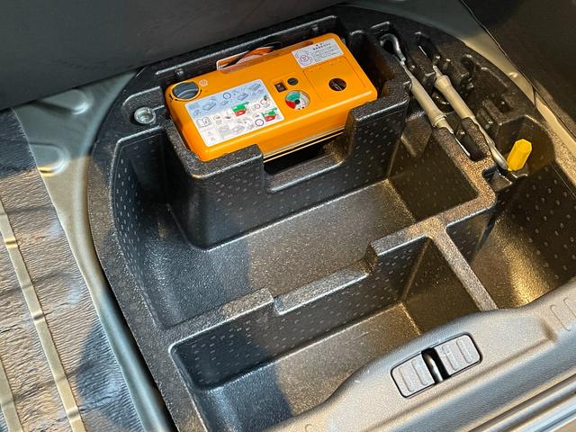 RCZ マグネティック 20台限定車 社外ナビ TV バックカメラ 赤革 シートヒーター メモリ機能付パワーシート キセノンライト オートライト 19インチAW クルーズコントロール デジタルインナーミラー型ドラレコ ETC(46枚目)