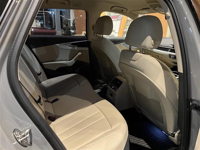 A4オールロードクワトロ ベースグレード ラグジュアリーPKG パークアシストPKG バーチャルコックピット MMIナビTV 全方位カメラ ベージュ革 シートヒーター パワーシート マトリクスLED パワーバックドア 18インチAW ドラレコ(8枚目)