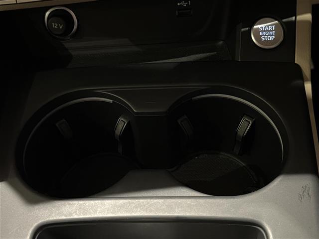 A4オールロードクワトロ ベースグレード ラグジュアリーPKG パークアシストPKG バーチャルコックピット MMIナビTV 全方位カメラ ベージュ革 シートヒーター パワーシート マトリクスLED パワーバックドア 18インチAW ドラレコ(20枚目)