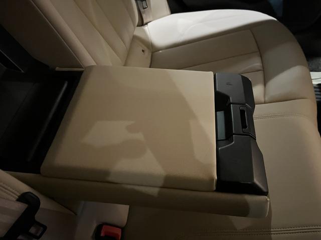 A4オールロードクワトロ ベースグレード ラグジュアリーPKG パークアシストPKG バーチャルコックピット MMIナビTV 全方位カメラ ベージュ革 シートヒーター パワーシート マトリクスLED パワーバックドア 18インチAW ドラレコ(50枚目)