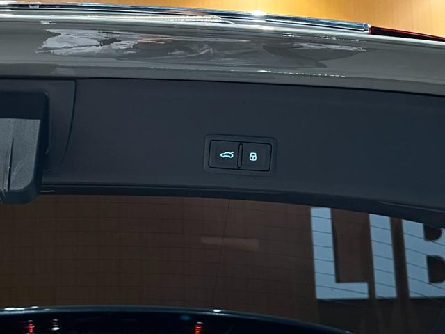 A4オールロードクワトロ ベースグレード ラグジュアリーPKG パークアシストPKG バーチャルコックピット MMIナビTV 全方位カメラ ベージュ革 シートヒーター パワーシート マトリクスLED パワーバックドア 18インチAW ドラレコ(64枚目)