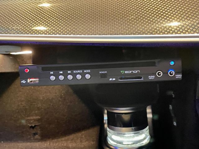 Ｅクラス Ｅ４３　４マチック　レーダーセーフティＰＫＧ　パノラミックスライディングルーフ　ＨＵＤ　Ｂｕｒｍｅｓｔｅｒ　ＴＶ　３６０°カメラ　ＤＶＤプレーヤー　黒革　シートヒーター　パワーシート　ＬＥＤヘッドライト　２０インチＡＷ（40枚目）