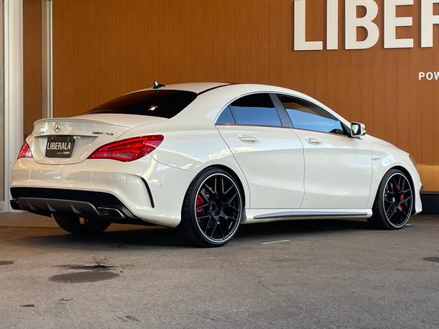 ＣＬＡ４５　ＡＭＧ　４マチック　レーダーセーフティＰＫＧ　パノラミックスライディングルーフ　純正ナビ　ＴＶ　バックカメラ　黒革　シートヒーター　パワーシート　キーレスゴー　パナメリカーナグリル　２０インチＡＷ　純正ＡＷ付き冬タイヤ有(60枚目)